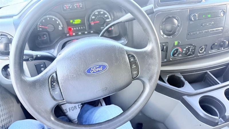 Ford Econoline E350 2019