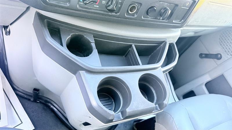 Ford Econoline E350 2019