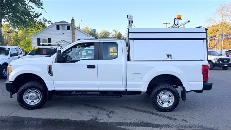 Ford F-250 SD XL SuperCab 4WD 2017