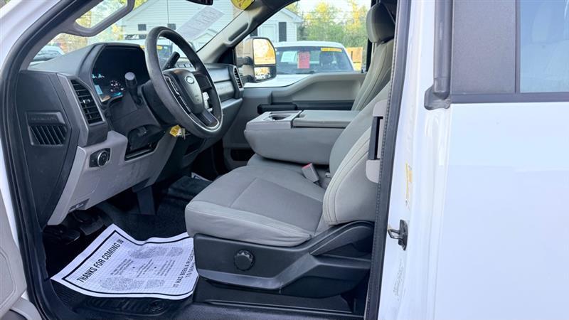Ford F-250 SD XL SuperCab 4WD 2017