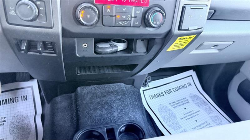 Ford F-250 SD XL SuperCab 4WD 2017