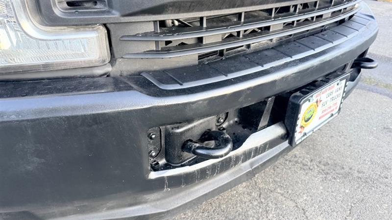 Ford F-250 SD XL SuperCab 4WD 2017