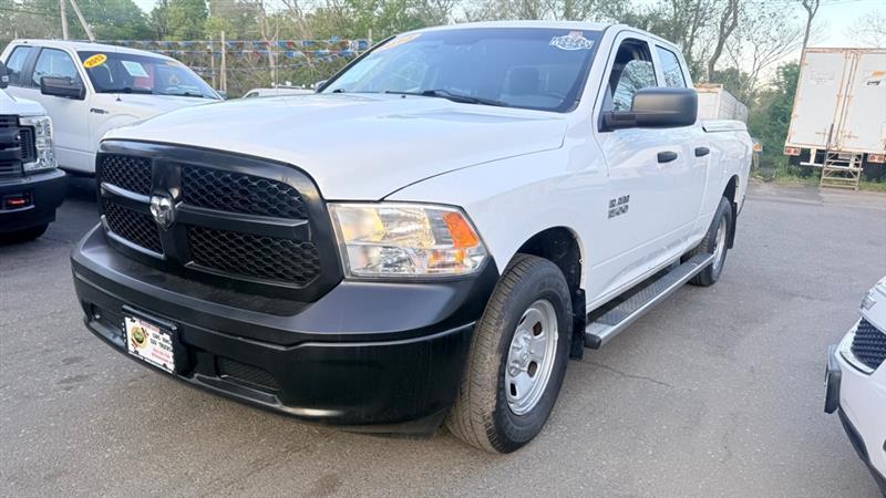 RAM 1500 Tradesman Quad Cab 4WD 2015