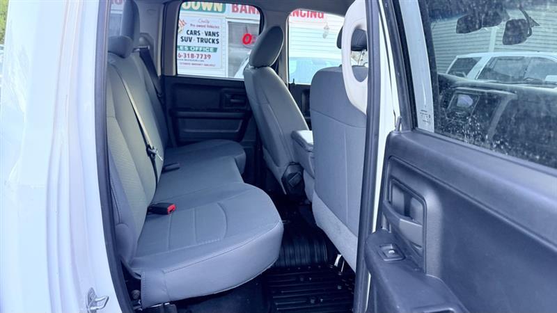 RAM 1500 Tradesman Quad Cab 4WD 2015