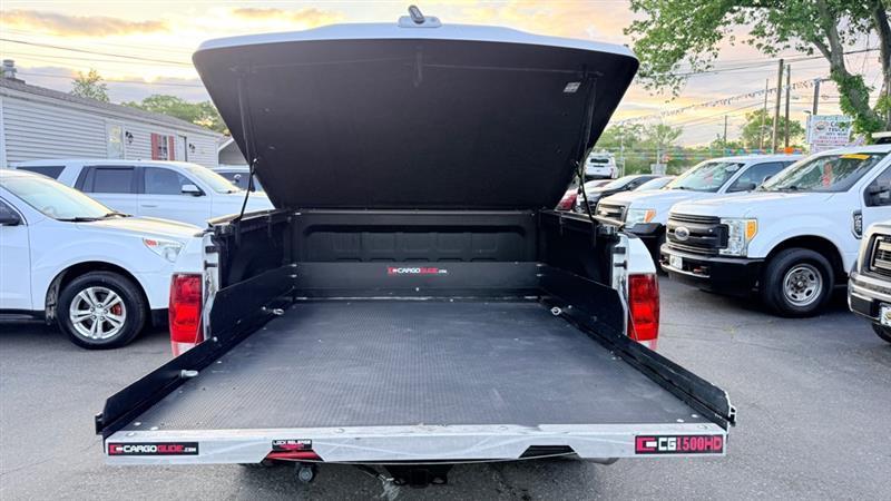 RAM 1500 Tradesman Quad Cab 4WD 2015