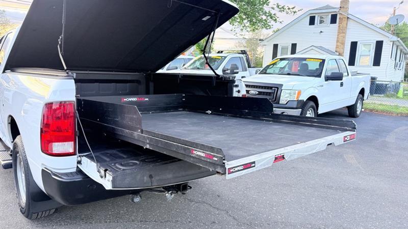 RAM 1500 Tradesman Quad Cab 4WD 2015