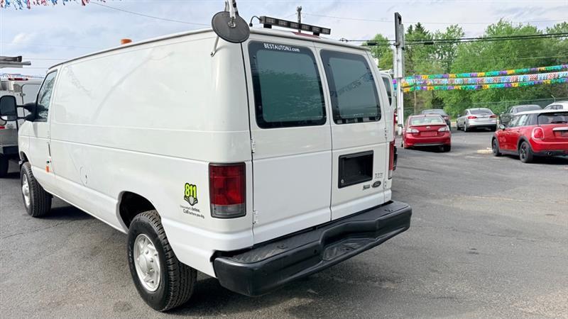 Ford Econoline E-250 2013