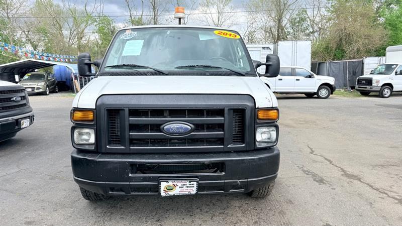 Ford Econoline E-250 2013