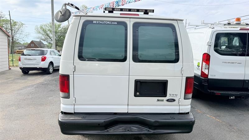 Ford Econoline E-250 2013
