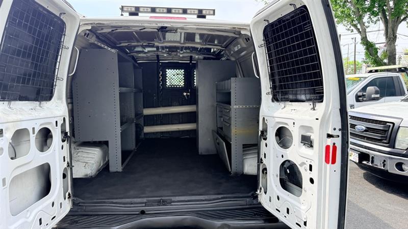 Ford Econoline E-250 2013