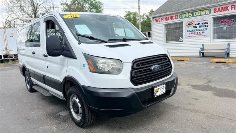 Ford Transit 250 Van Low Roof 60/40 Pass.130-in. WB 2016