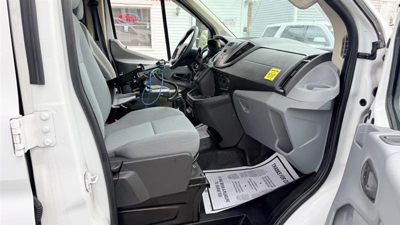 Ford Transit 250 Van Low Roof 60/40 Pass.130-in. WB 2016