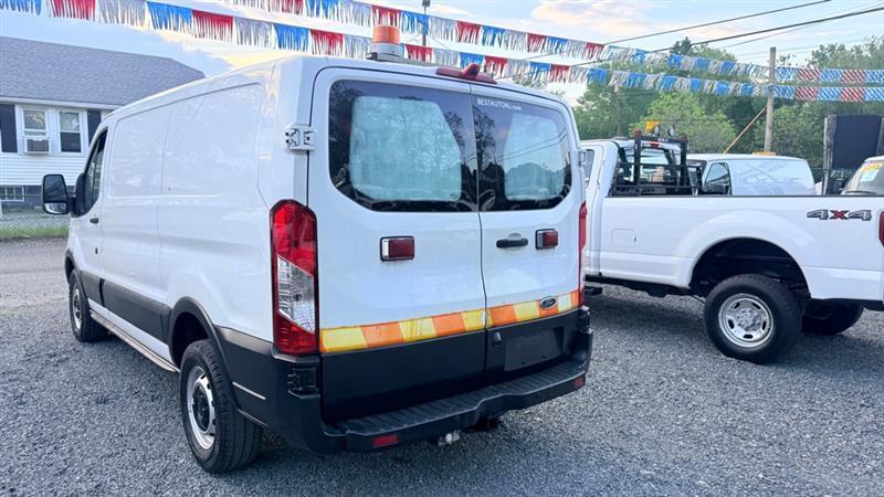 Ford Transit 250 Van Low Roof 60/40 Pass.130-in. WB 2016
