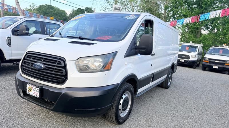 Ford Transit 250 Van Low Roof 60/40 Pass.130-in. WB 2016