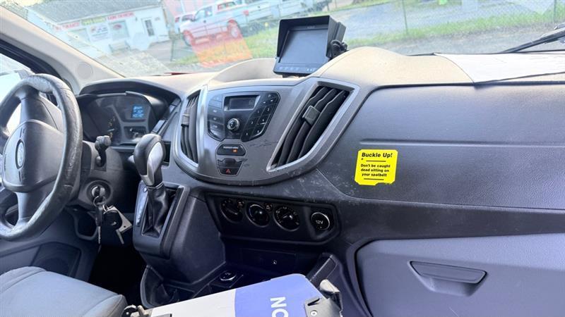 Ford Transit 250 Van Low Roof 60/40 Pass.130-in. WB 2016