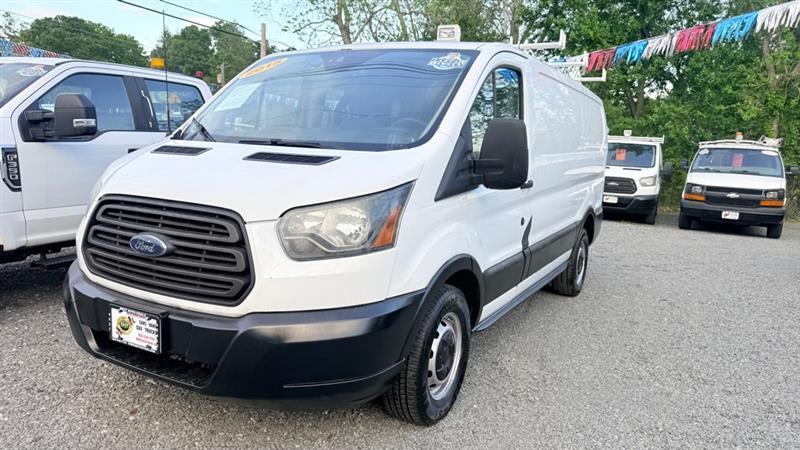 Ford Transit 250 Van Low Roof 60/40 Pass.130-in. WB 2015