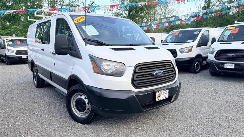 Ford Transit 250 Van Low Roof 60/40 Pass.130-in. WB 2015
