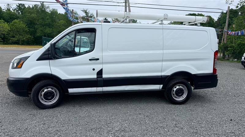 Ford Transit 250 Van Low Roof 60/40 Pass.130-in. WB 2016