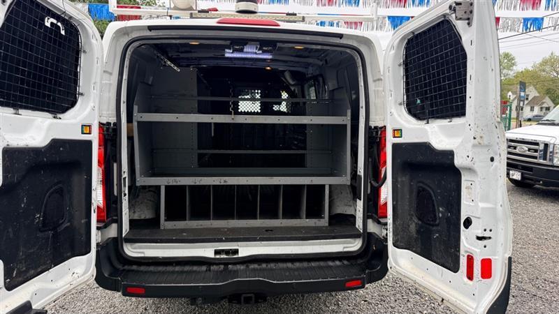 Ford Transit 250 Van Low Roof 60/40 Pass.130-in. WB 2016