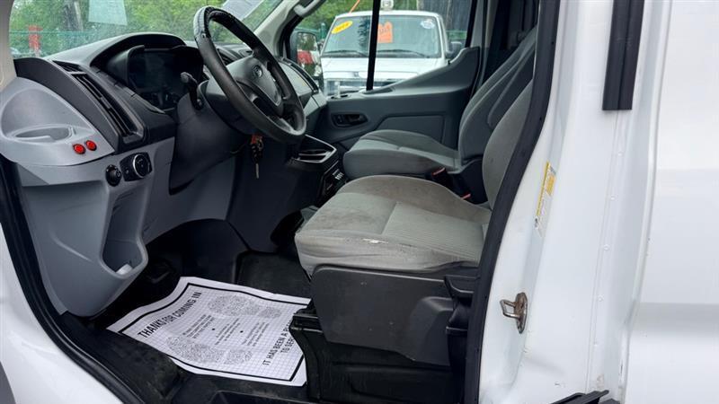 Ford Transit 250 Van Low Roof 60/40 Pass.130-in. WB 2016