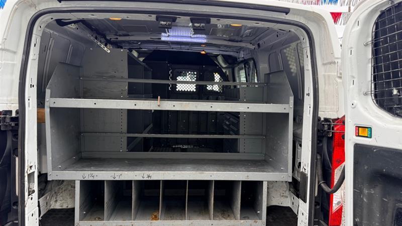 Ford Transit 250 Van Low Roof 60/40 Pass.130-in. WB 2016
