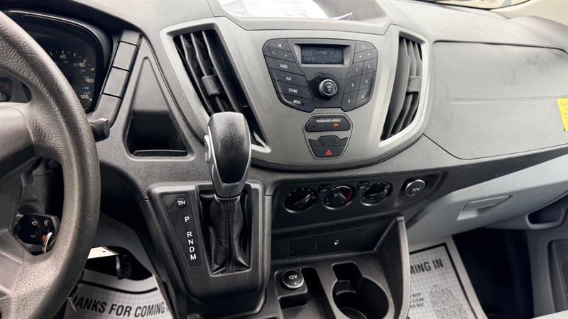 Ford Transit 250 Van Low Roof 60/40 Pass.130-in. WB 2016