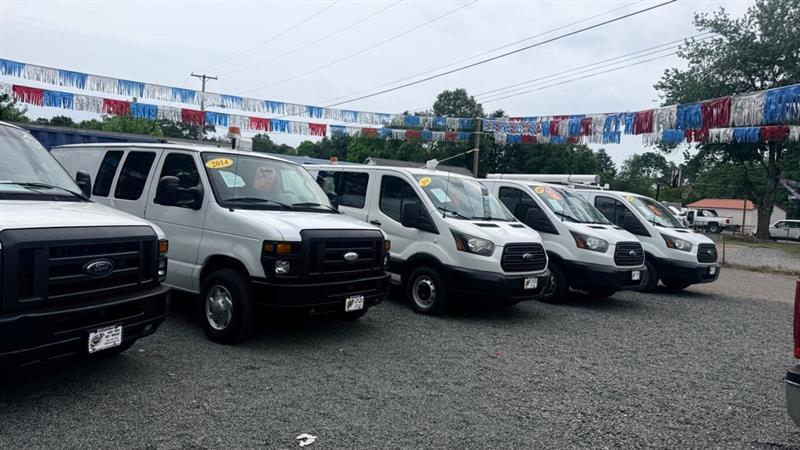 Ford Econoline E-350 Super Duty 2013