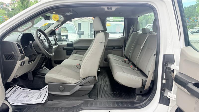 Ford F-250 SD XL SuperCab 2WD 2017