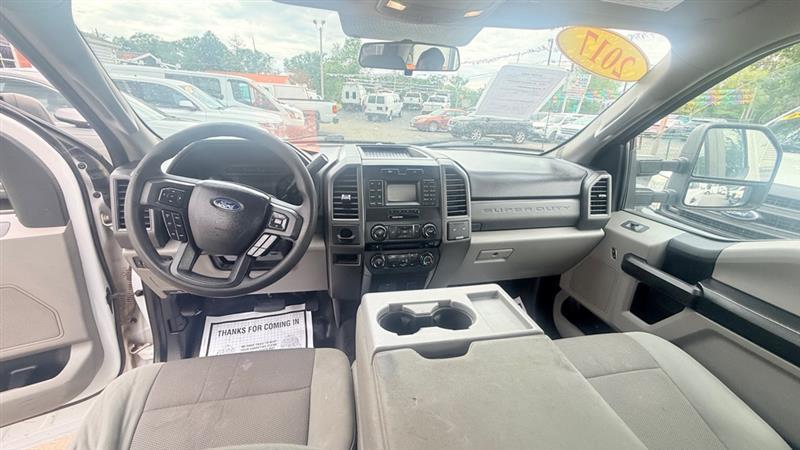 Ford F-250 SD XL SuperCab 2WD 2017