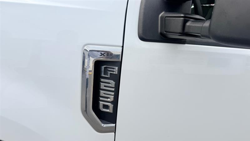 Ford F-250 SD XL SuperCab 2WD 2017