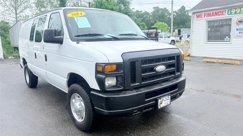 Ford Econoline E-350 Super Duty 2014