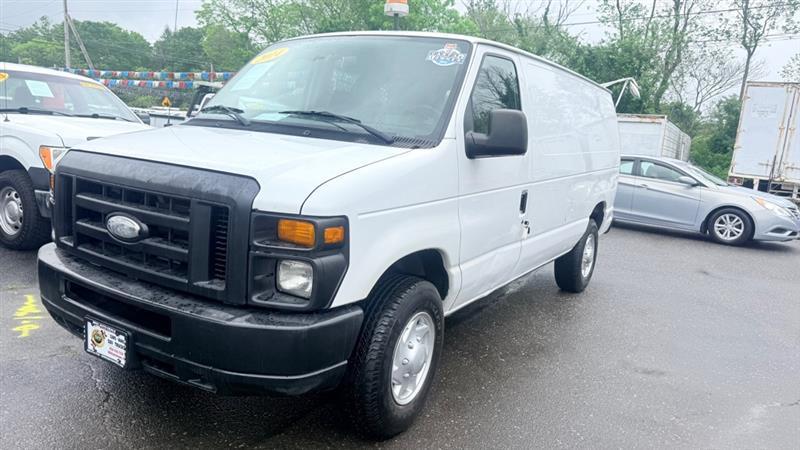 Ford Econoline E-350 Super Duty 2014
