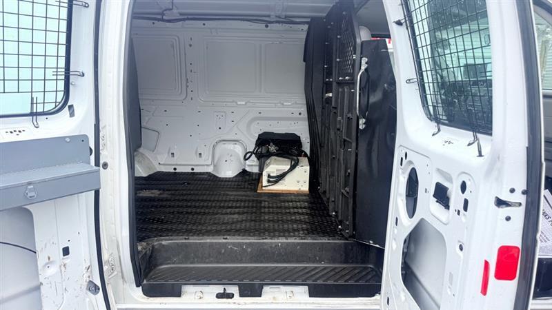 Ford Econoline E-350 Super Duty 2014