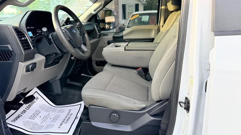 Ford F-250 SD Platinum Crew Cab 4WD 2022