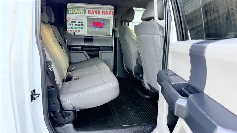 Ford F-250 SD Platinum Crew Cab 4WD 2022