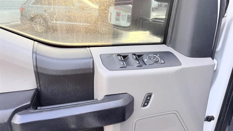 Ford F-250 SD Platinum Crew Cab 4WD 2022