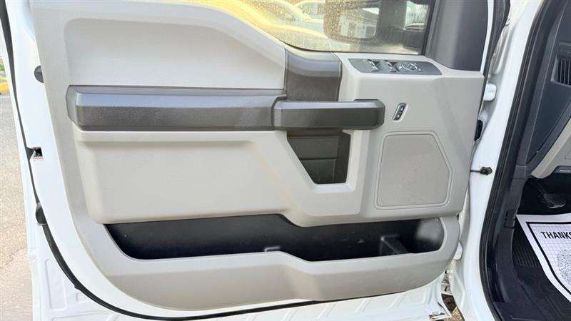 Ford F-250 SD Platinum Crew Cab 4WD 2022