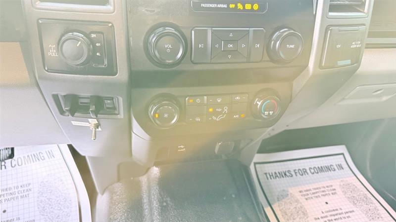 Ford F-250 SD Platinum Crew Cab 4WD 2022