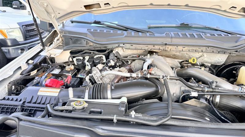 Ford F-250 SD Platinum Crew Cab 4WD 2022