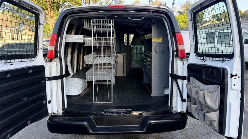 Chevrolet Express 2500 Cargo 2011