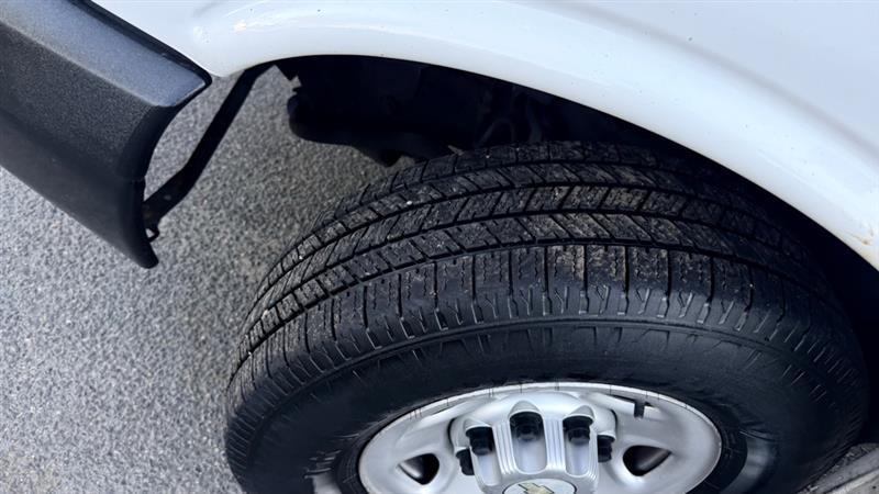 Chevrolet Express 2500 Cargo 2011