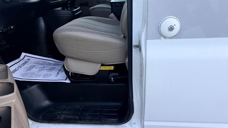 Chevrolet Express 2500 Cargo 2011