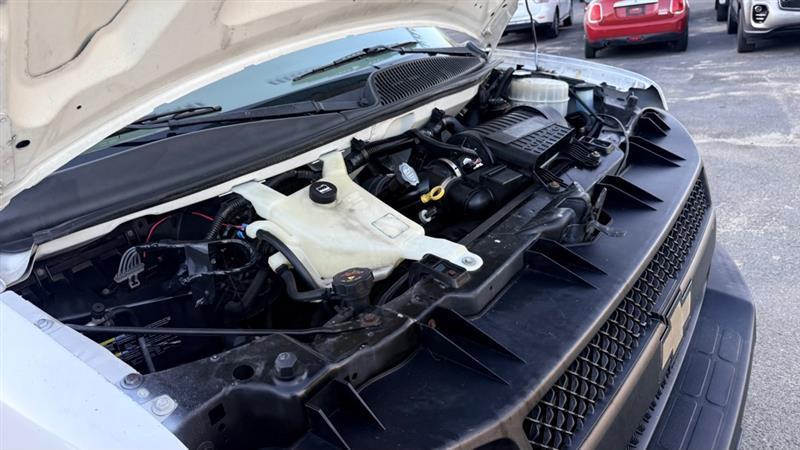 Chevrolet Express 2500 Cargo 2011