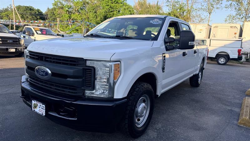 Ford F-250 SD King Ranch Crew Cab 2WD 2017
