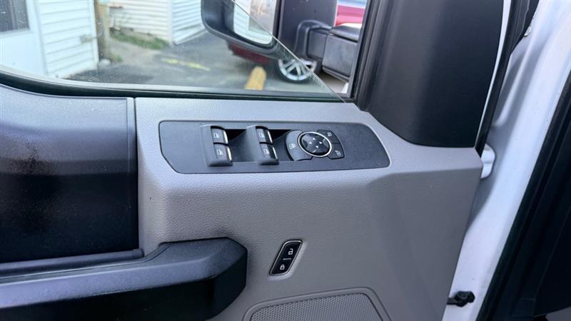 Ford F-250 SD King Ranch Crew Cab 2WD 2017