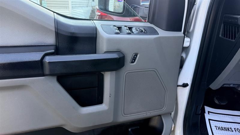 Ford F-250 SD King Ranch Crew Cab 2WD 2017