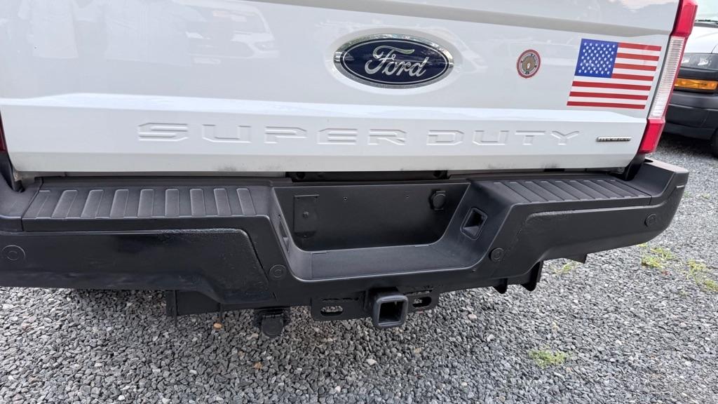 Ford F-250 SD King Ranch 4WD Crew Cab 8' Box 2017
