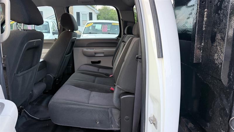 Chevrolet Silverado 3500HD Work Truck Crew Cab 2WD 2013