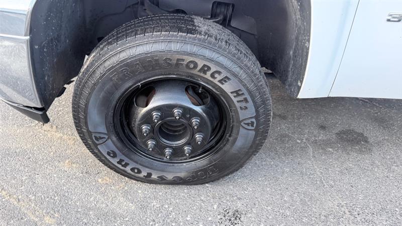 Chevrolet Silverado 3500HD Work Truck Crew Cab 2WD 2013