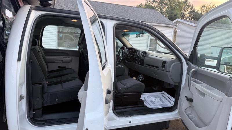 Chevrolet Silverado 3500HD Work Truck Crew Cab 2WD 2013